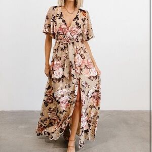 Baltic Born Uma Velvet Maxi Dress | Floral Shimmer - M